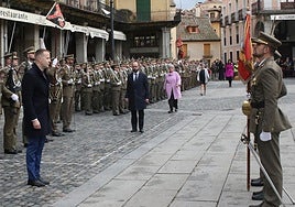 Jura de bandera en la Plaza Mayor el día de Santa Bárbara de 2023.