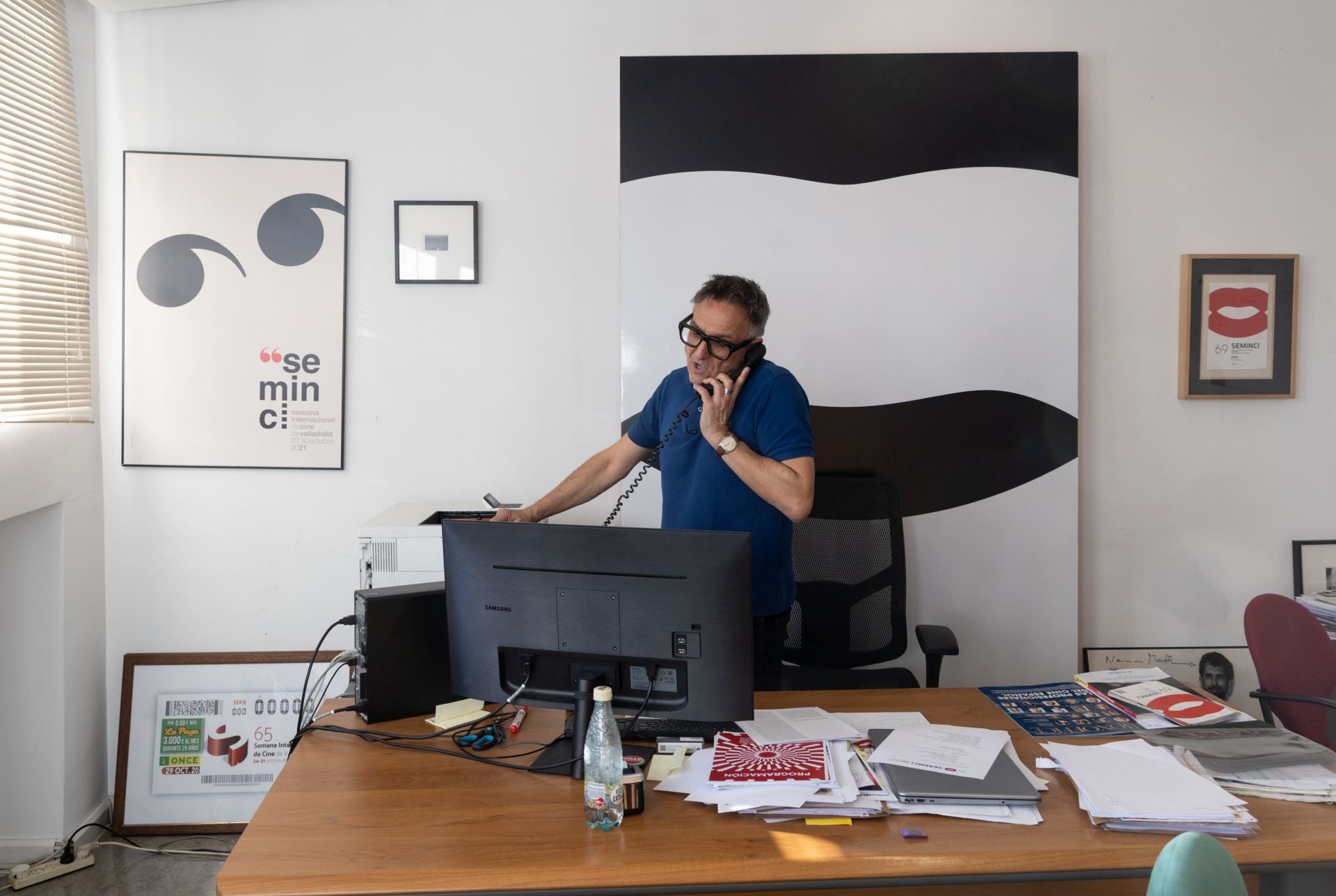 José Luis Cienfuegos en su despacho.