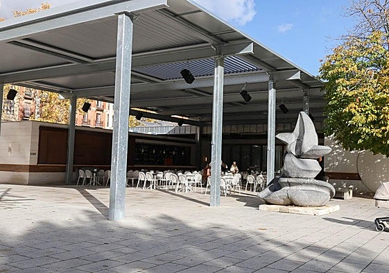 Cafetería del Salón tras la reforma.