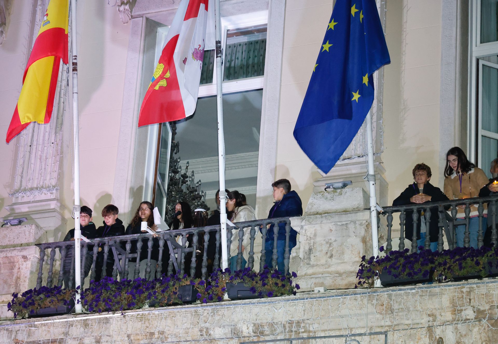 Palencia ilumina sus calles y sus plazas por Navidad