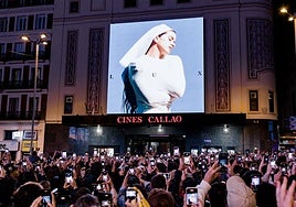 Rosalía presentó por sorpresa su nuevo disco 'Lux' en Callao el pasado mes de octubre.