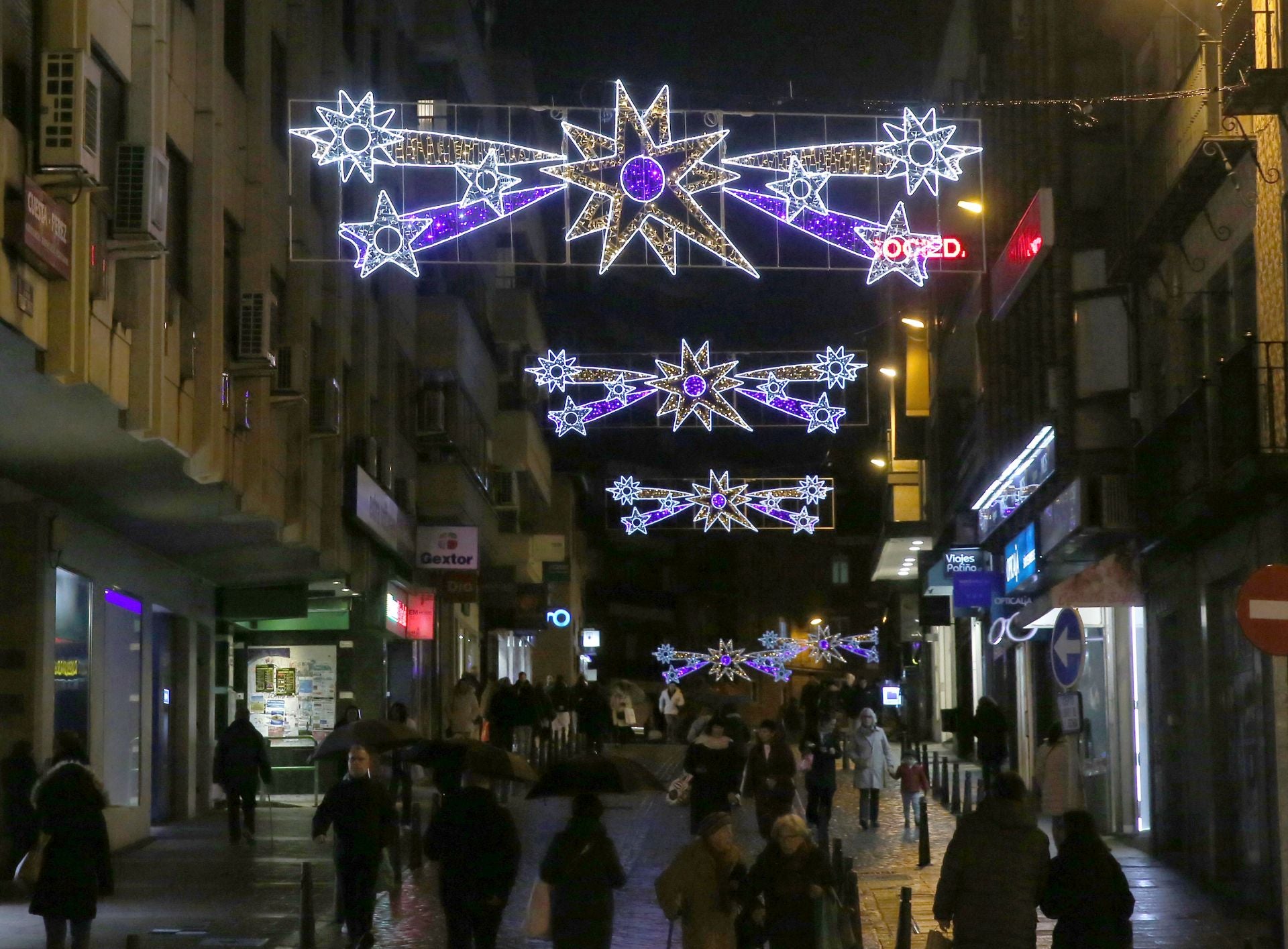 El encendido de la iluminación navideña de Segovia, en fotos