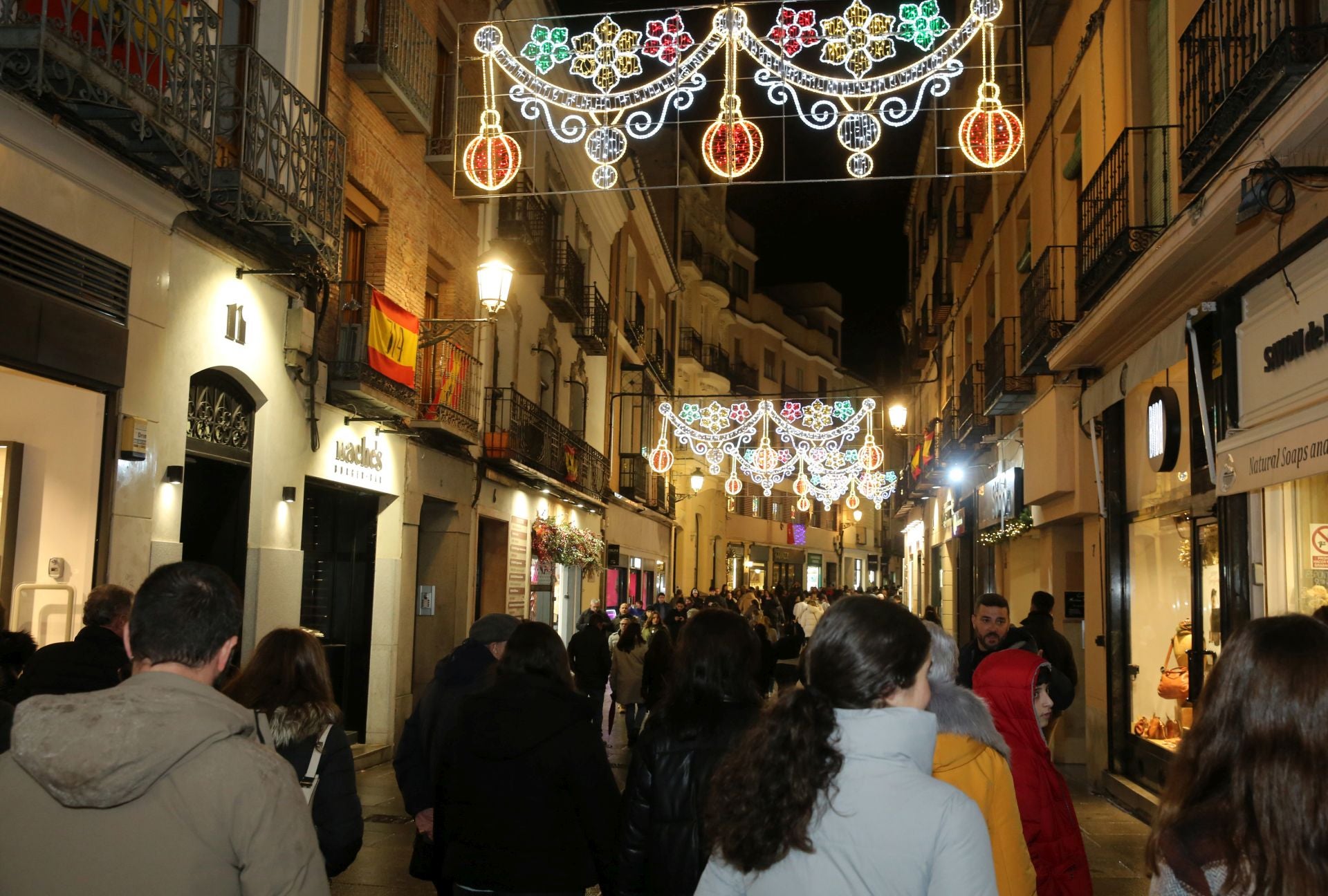 El encendido de la iluminación navideña de Segovia, en fotos