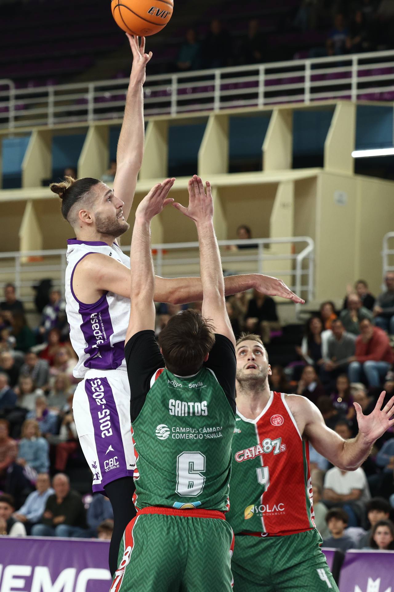 La derrota del CBC Valladolid en su regreso a Pisuerga, en imágenes