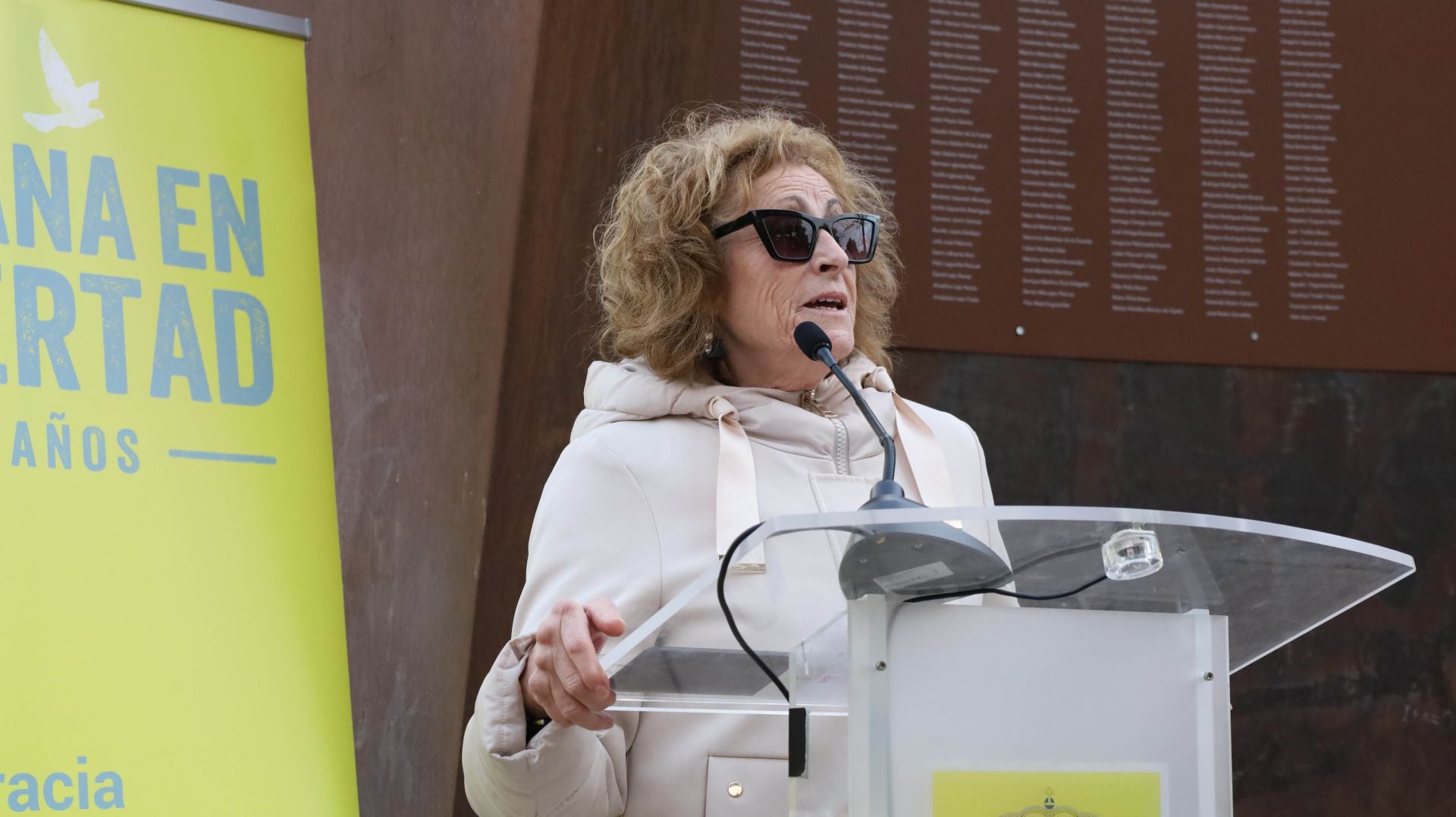 La placa con los nombres de los 497 represaliados franquistas vuelve a Palencia