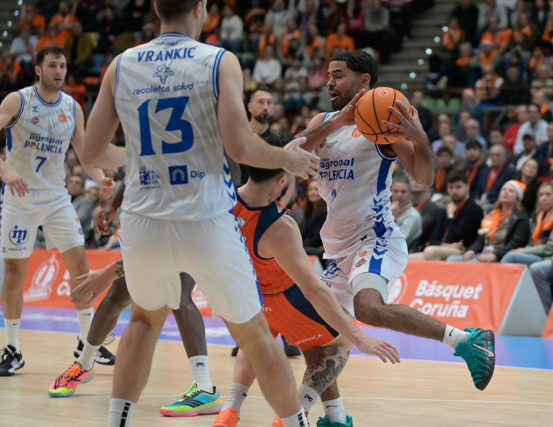 Así ha sido la derrota del Súper Agropal Palencia en la pista del Leyma Coruña