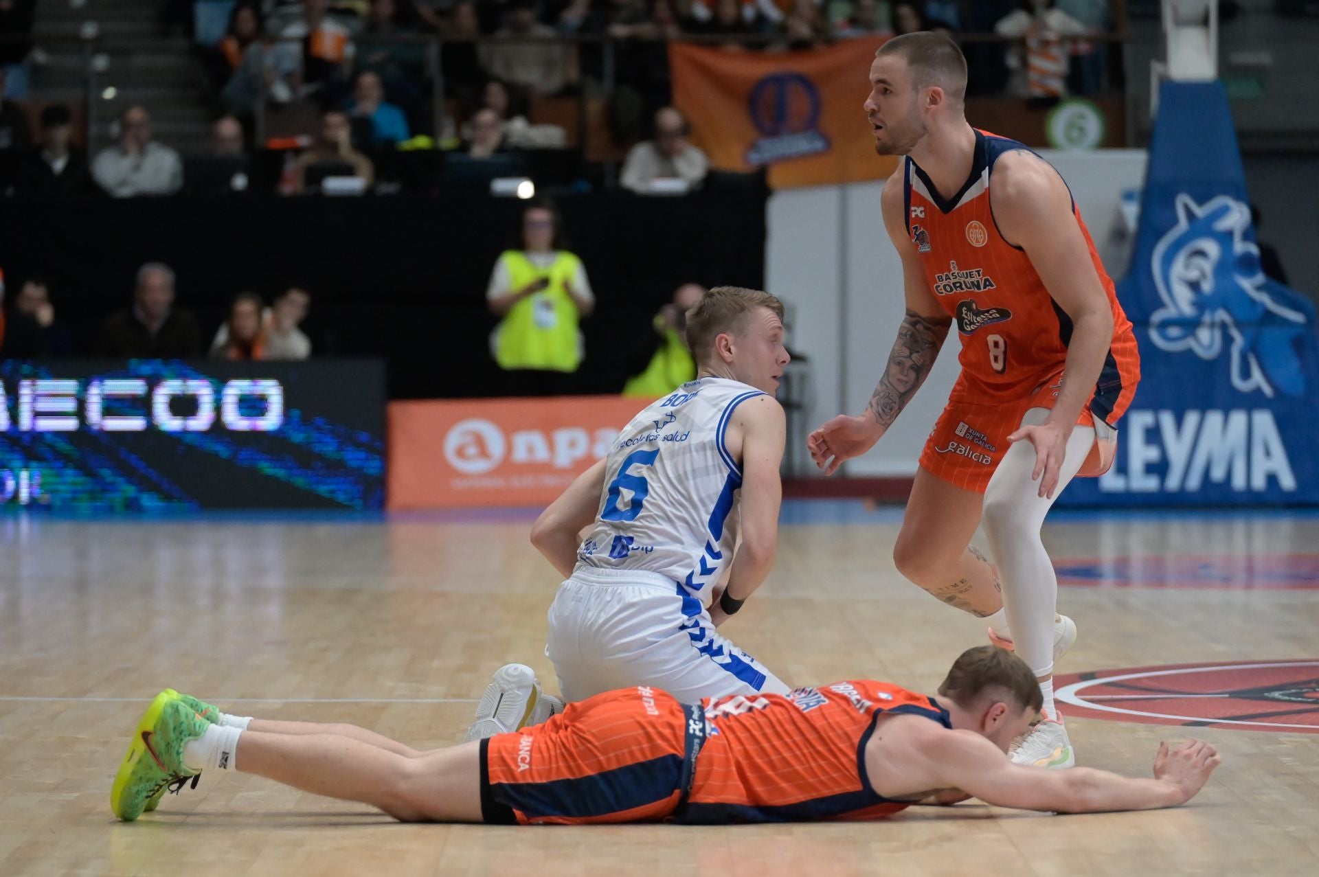 Así ha sido la derrota del Súper Agropal Palencia en la pista del Leyma Coruña