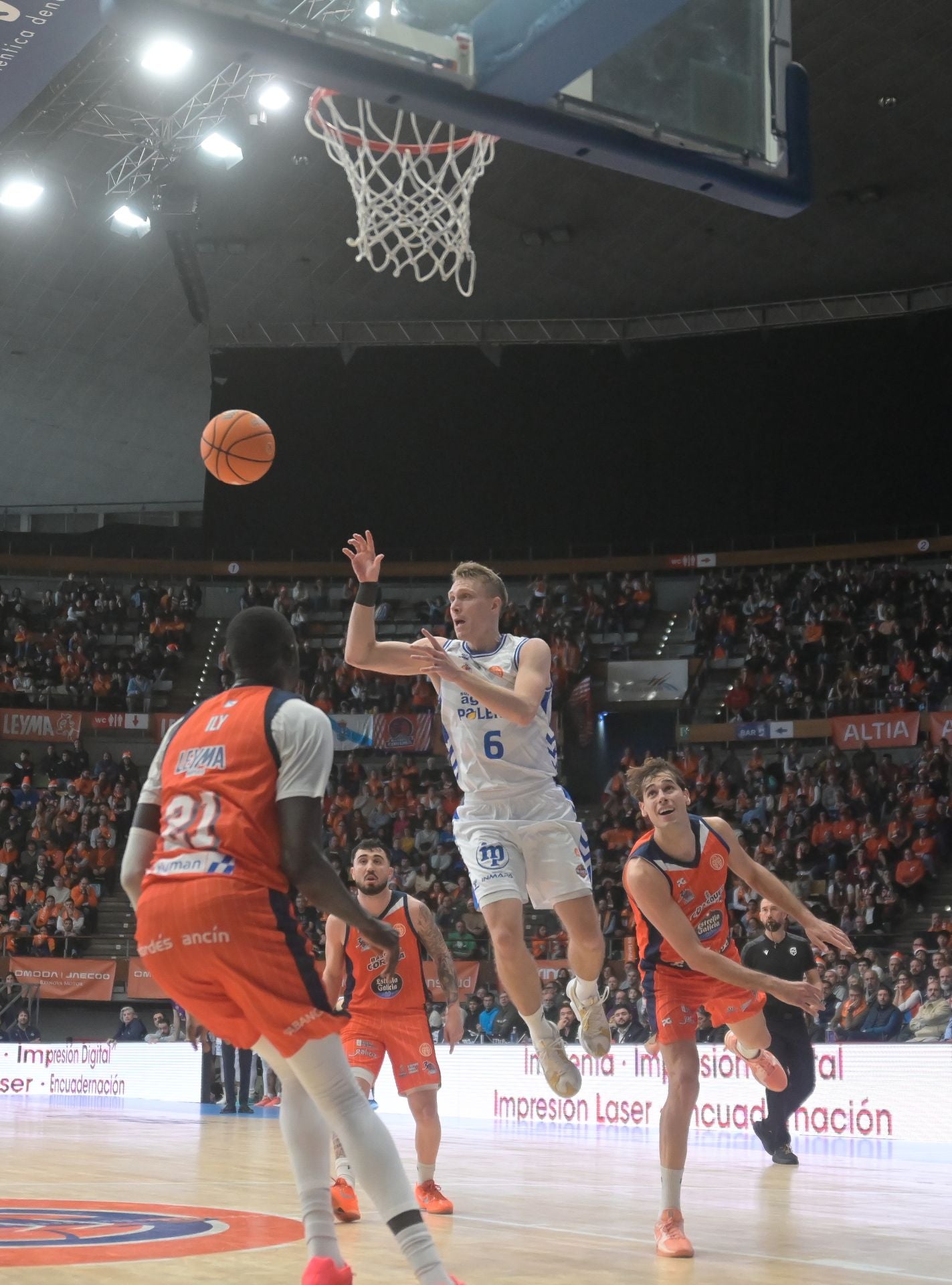 Así ha sido la derrota del Súper Agropal Palencia en la pista del Leyma Coruña