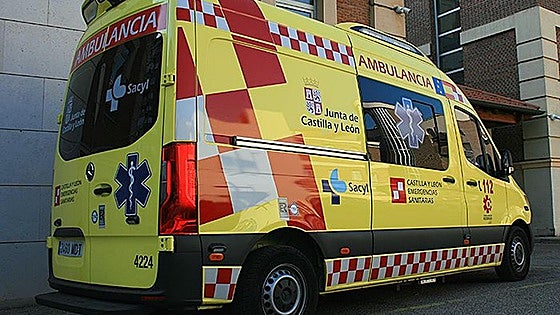 Herido un hombre de 75 años al salirse su coche de la carretera en Soria