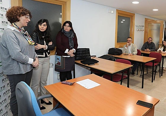 La concejala de Impulso Económico, con la presidenta regional de los autónomos, en una jornada conjunta el año pasado.