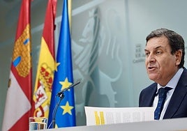 El portavoz de la Junta, Carlos Fernández Carriedo, este jueves en la rueda de prensa posterior al Consejo de Gobierno.