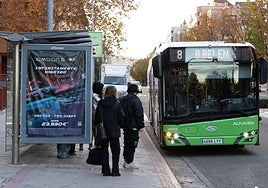 Imagen de archivo de un autobús urbano en Valladolid.