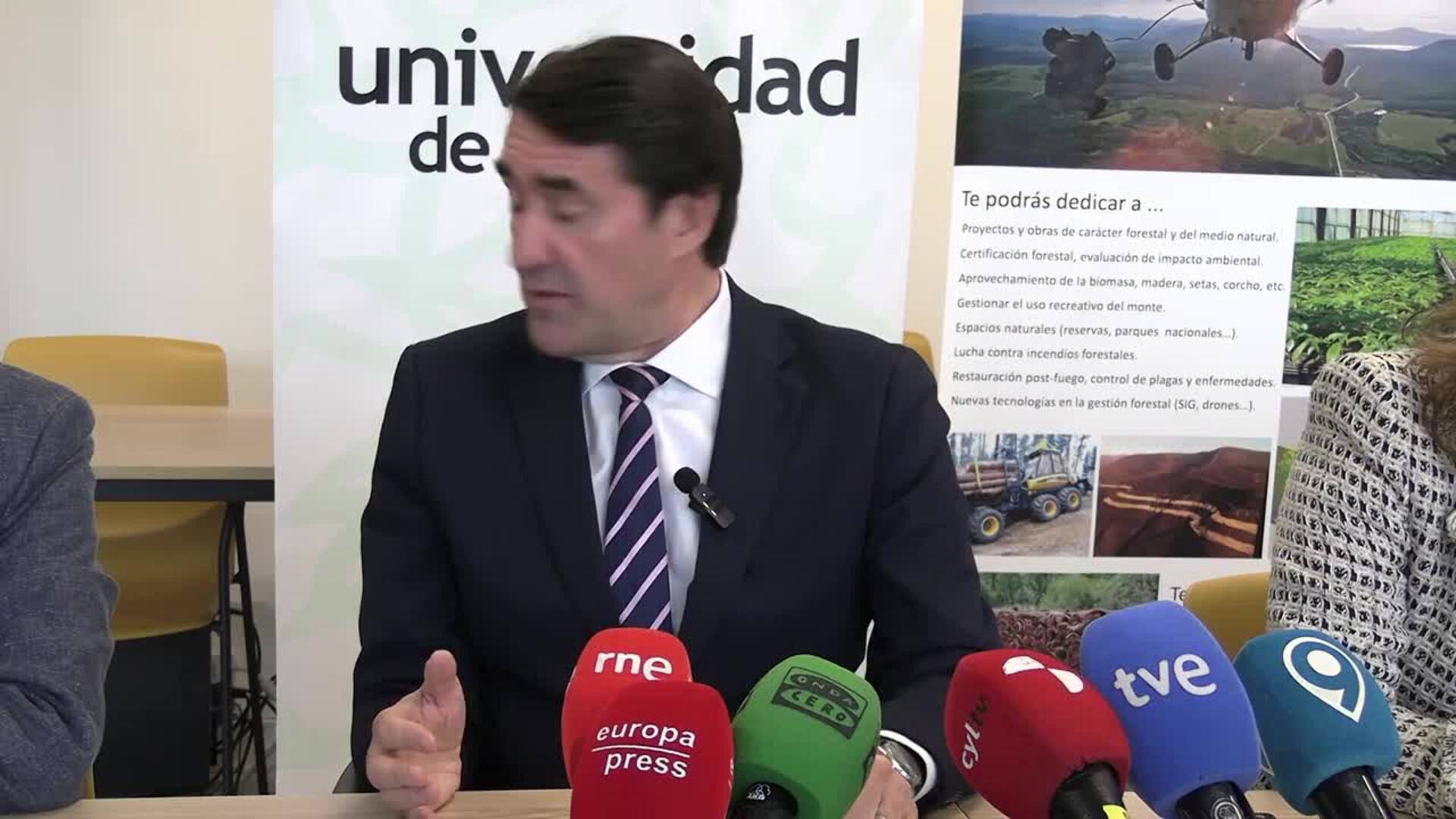 Quiñones espera que las CC.AA. recuperen la gestión del lobo en la votación de este jueves