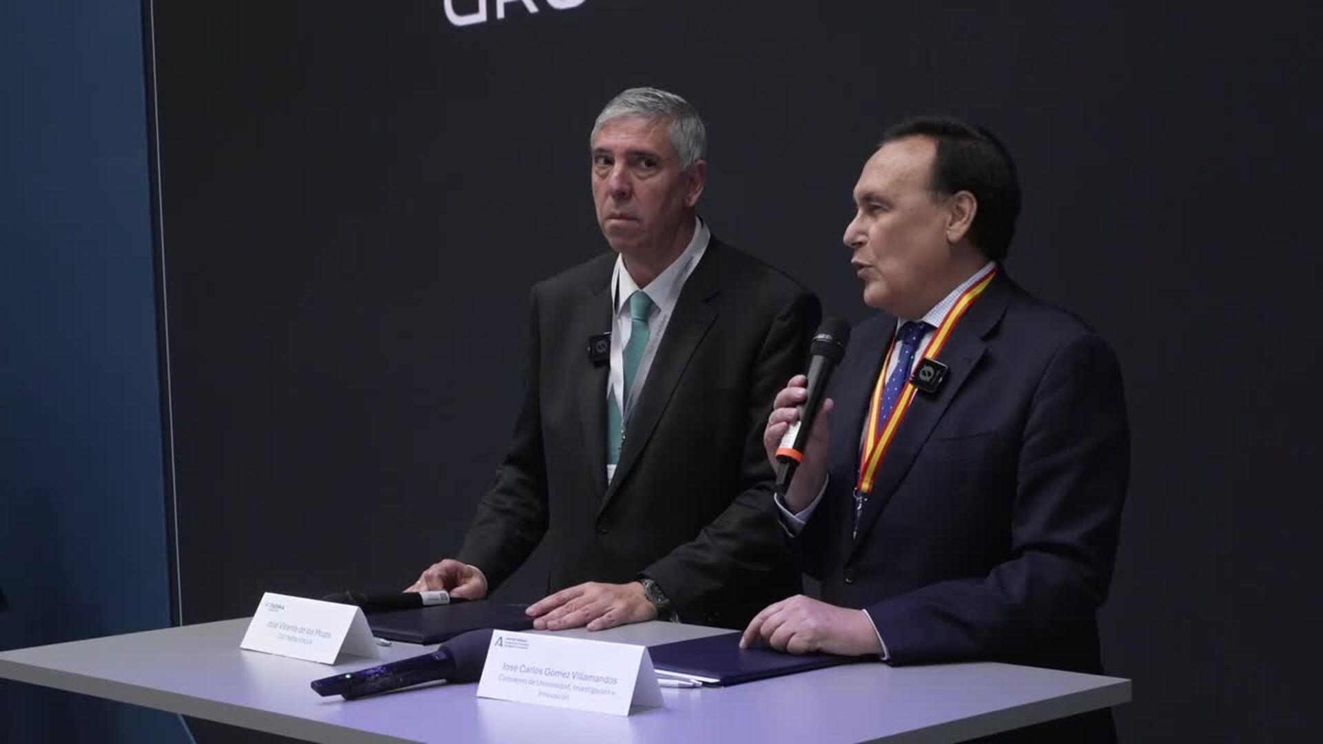 Junta e Indra fomentarán la I+D+I y el desarrollo tecnológico en el sector de la defensa