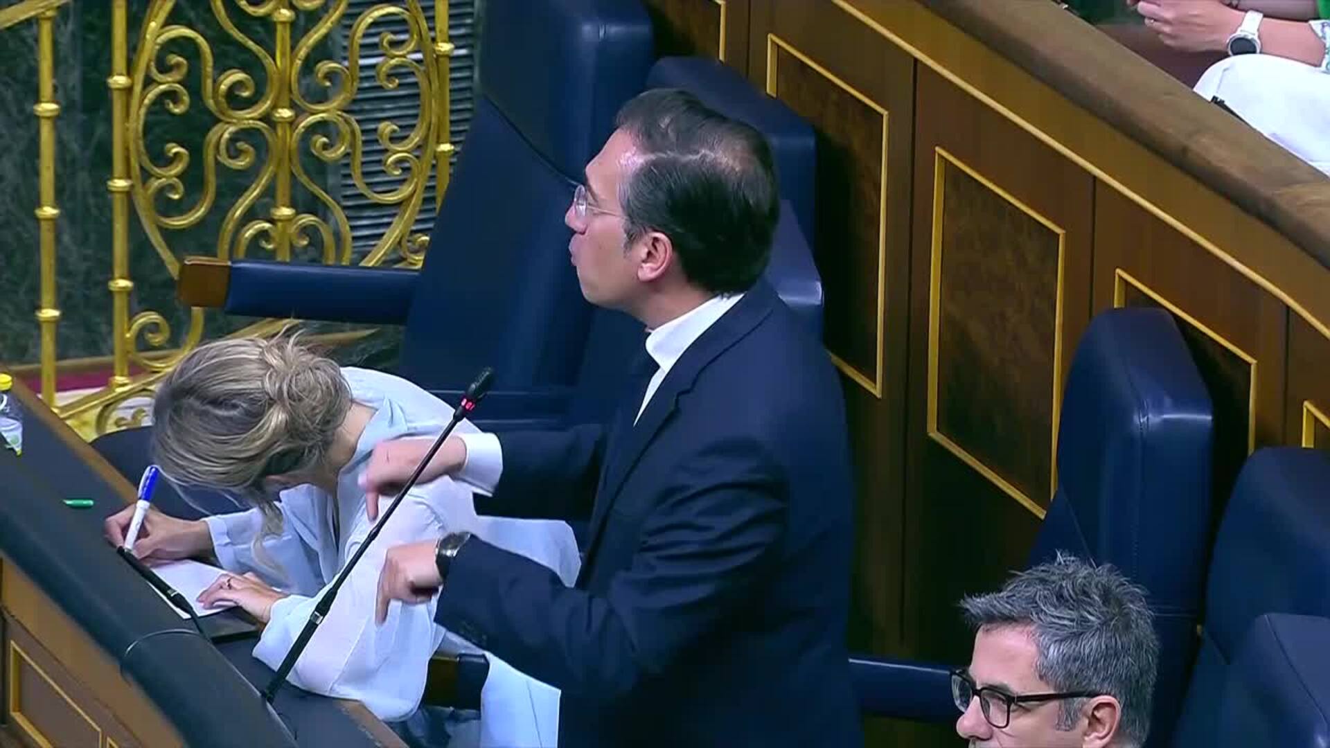 Albares reprocha a ERC que dude de influencia del Gobierno para la oficialidad del catalán