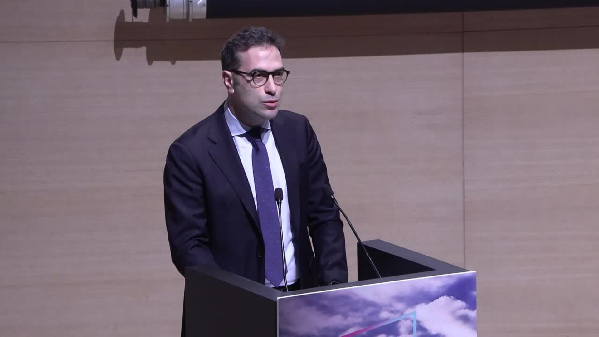 Cuerpo dice que los momentos de "elevada incertidumbre" son también "momentos de oportunidad"