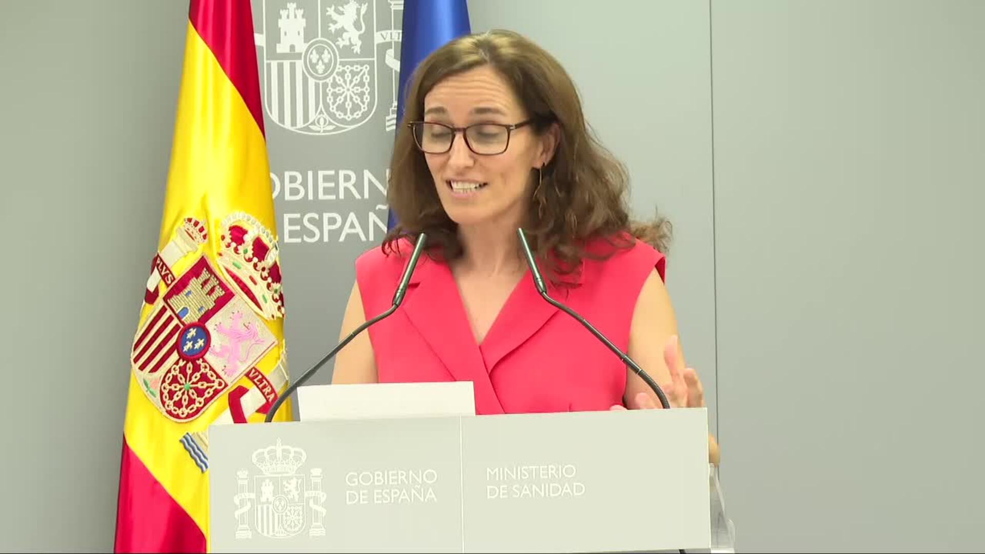Mónica García espera que el Estatuto Marco llegue al Consejo de Ministros en otoño