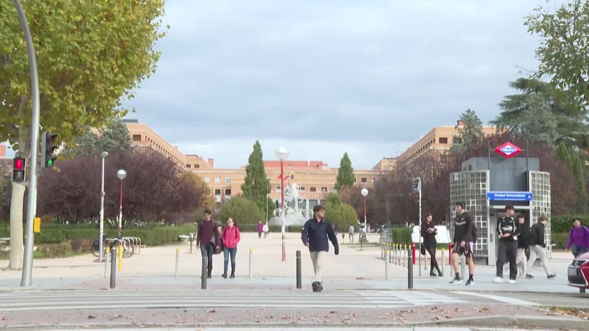 Abogados del Estado dice que la firma de pliegos de Begoña Gómez en la UCM no exige titulación