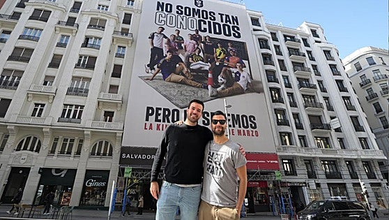 Los creadores de Burgos que están detrás de la pancarta viral de Piqué y Arbeloa