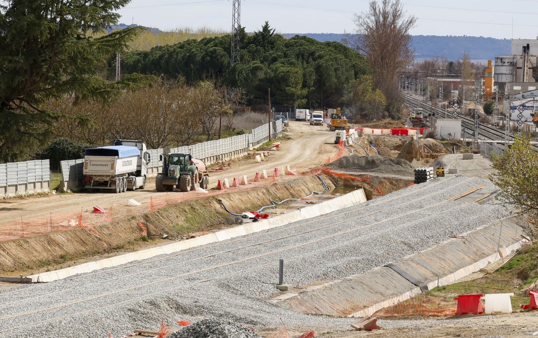 Así avanzan las obras del Ave a Cantabria en el acceso sur de Palencia ...