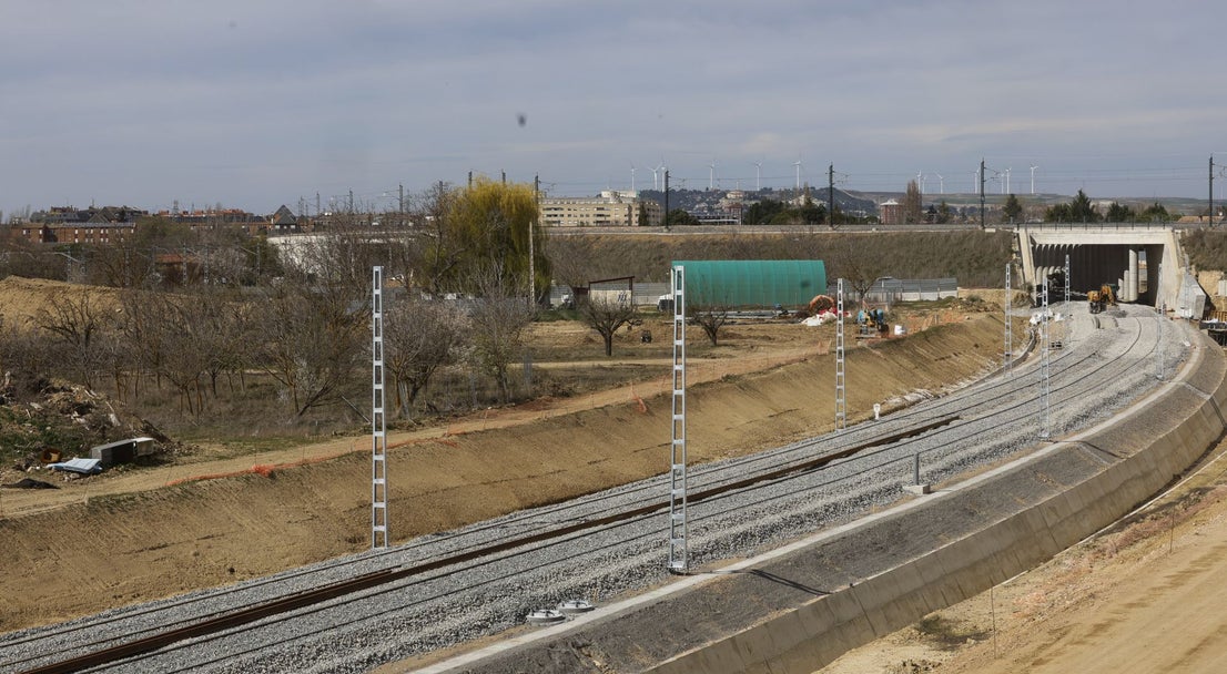 Así avanzan las obras del Ave a Cantabria en el acceso sur de Palencia ...
