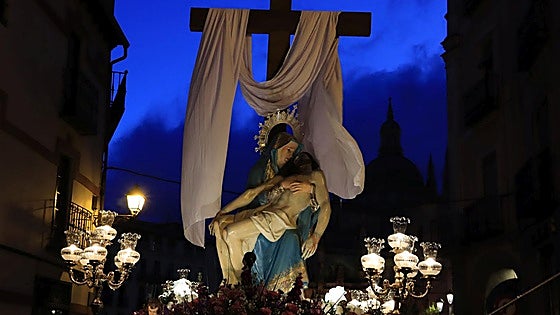 Horarios y recorrido de las procesiones del Viernes Santo en Segovia