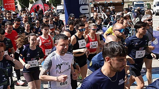 Juan Pajares y Marta Medina ganan la II Carrera Solidaria Ruta 091, con 700 corredores