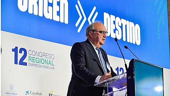 Andrés Hernando asume la presidencia de Empresa Familiar