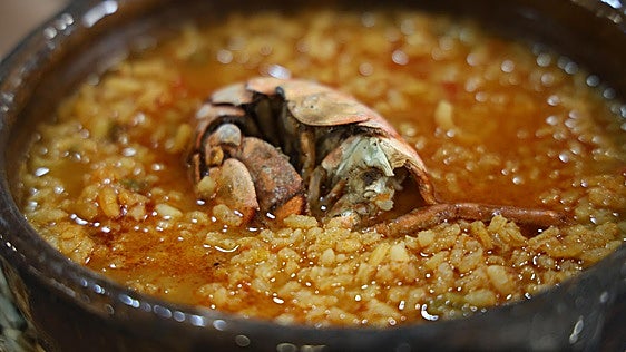 Un abundante menú del día con arroz con bogavante en La Cistérniga