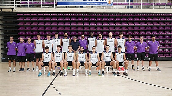 El UEMC comienza su pretemporada con tres bajas y seis canteranos
