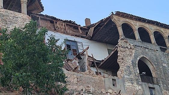 Se desploma la parte trasera de un palacio del siglo XV de Almazán