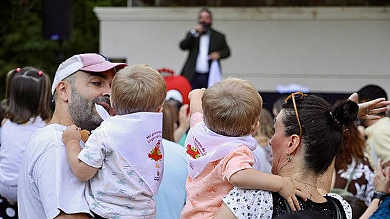 Valladolid estrena 'Mis primeras Fiestas de la Virgen de San Lorenzo' con cientos de familias en el Campo Grande