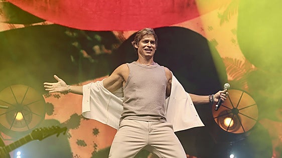 Carlos Baute suelta un chaparrón de canciones para poner a Valladolid a bailar bajo la lluvia