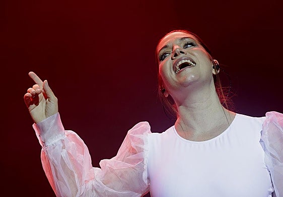 El concierto de Leire Martínez en la Plaza Mayor, en imágenes