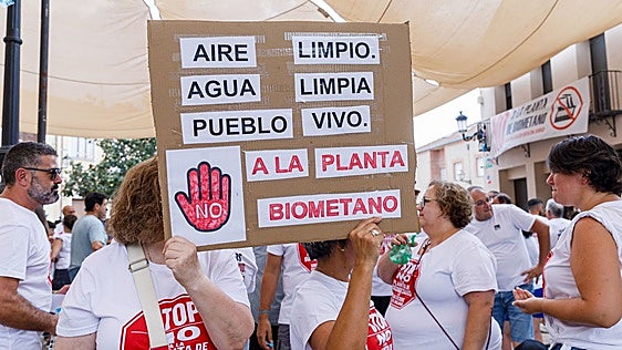Los exalcaldes de Muñoveros niegan su responsabilidad sobre la planta de biometano