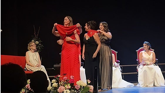 Olmedo proclama a sus reinas de 2026 en una noche de emoción, tradición y solidaridad