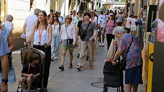 El verano rompe la tendencia alcista del turismo en Segovia a pesar del eclipse