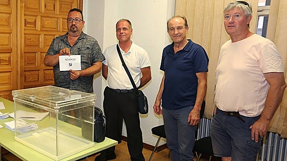 Los trabajadores aceptan el acuerdo y desconvocan la huelga en el transporte de viajeros en Segovia