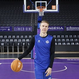 Tobias Borg, en el Pabellón Municipal de Palencia.