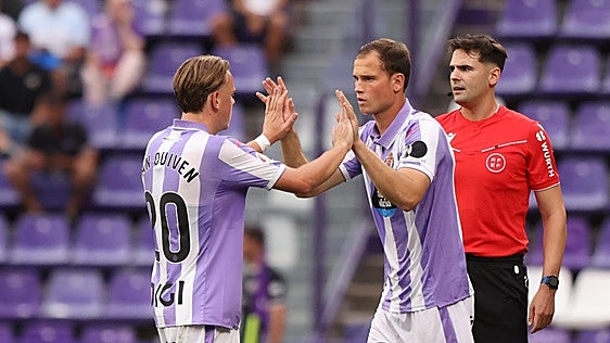 El Real Valladolid busca despedir las Ferias sumando otra victoria en un duelo fratricida