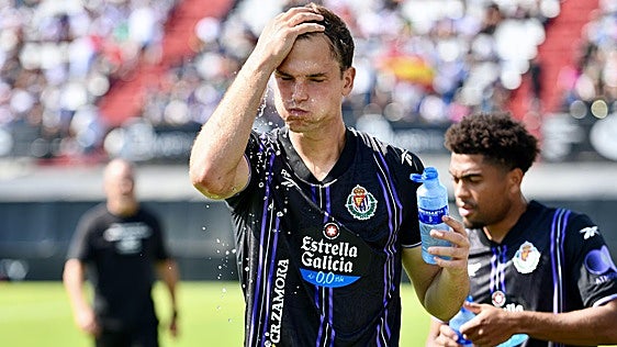 El partido entre el Real Valladolid y el Ceuta, en imágenes