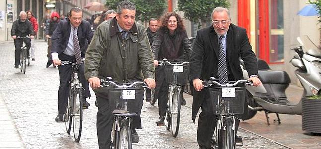 Tráfico apuesta por la bicicleta como transporte «preferente» en las ciudades