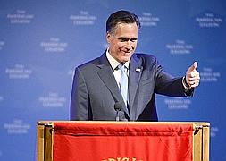 Mitt Romney habla durante la Convención Nacional de la Legión estadounidense. / Erik S. Lesser (Efe)