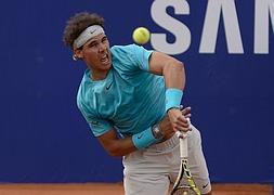 Nadal, durante un partido de exhibición. / Raúl García (EFE)