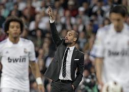 Guardiola, en el Bernabeu, en una imagen de archivo. / Paul White (Ap)