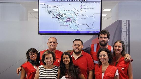 Parte del equipo desplegado por Cruz Roja Española en Sierra Leona.