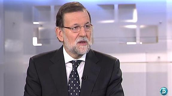 Rajoy niega conocer la caja B y cobrar sobresueldos