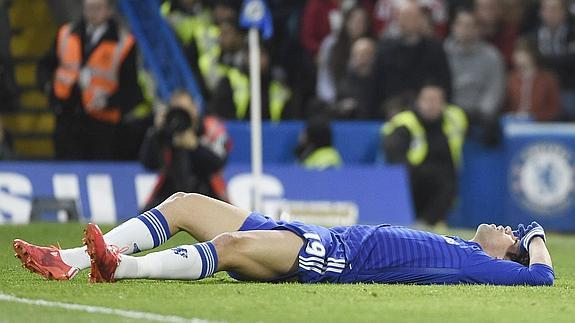 Diego Costa, tras lesionarse. 