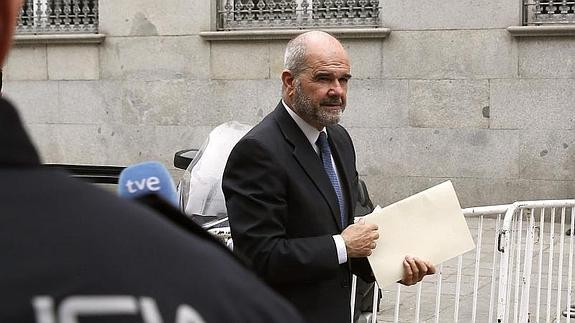 Manuel Chaves, a su llegada al Supremo. 