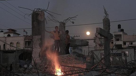 Unos niños, en Gaza. 